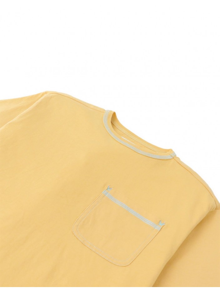 Large Pocket Tee with Contrast Spreader